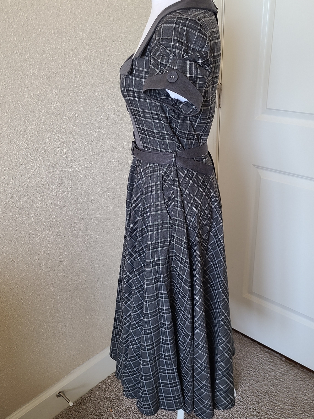 NWOT Voodoo Vixen Ella Tartan Flare Dress - Picture 8 of 12
